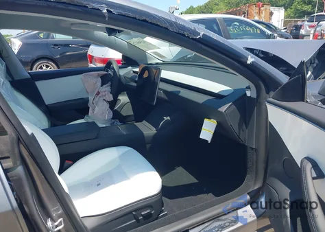 2025 Tesla Model 3 Long Range All-Wheel Drive из США, поврежденный, VIN 5YJ3E1EB0SF016895